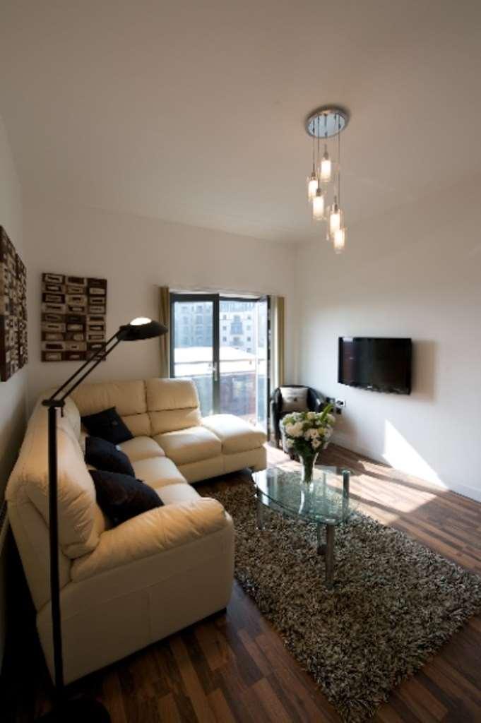 Dreamhouse Apartments Manchester City West Room photo